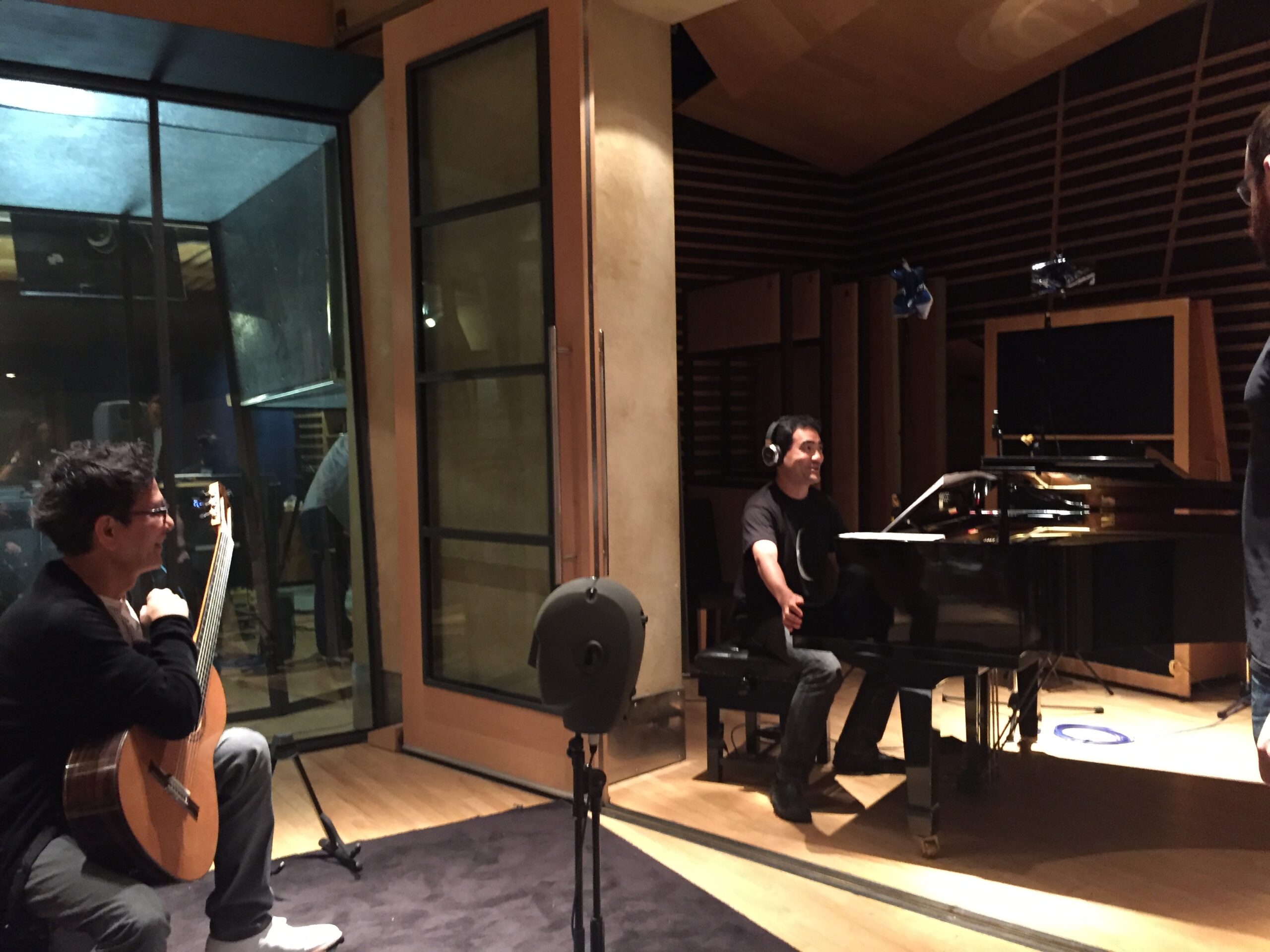 Artist - FUJIKURA DAI Ito Goro, Metropolis Studio