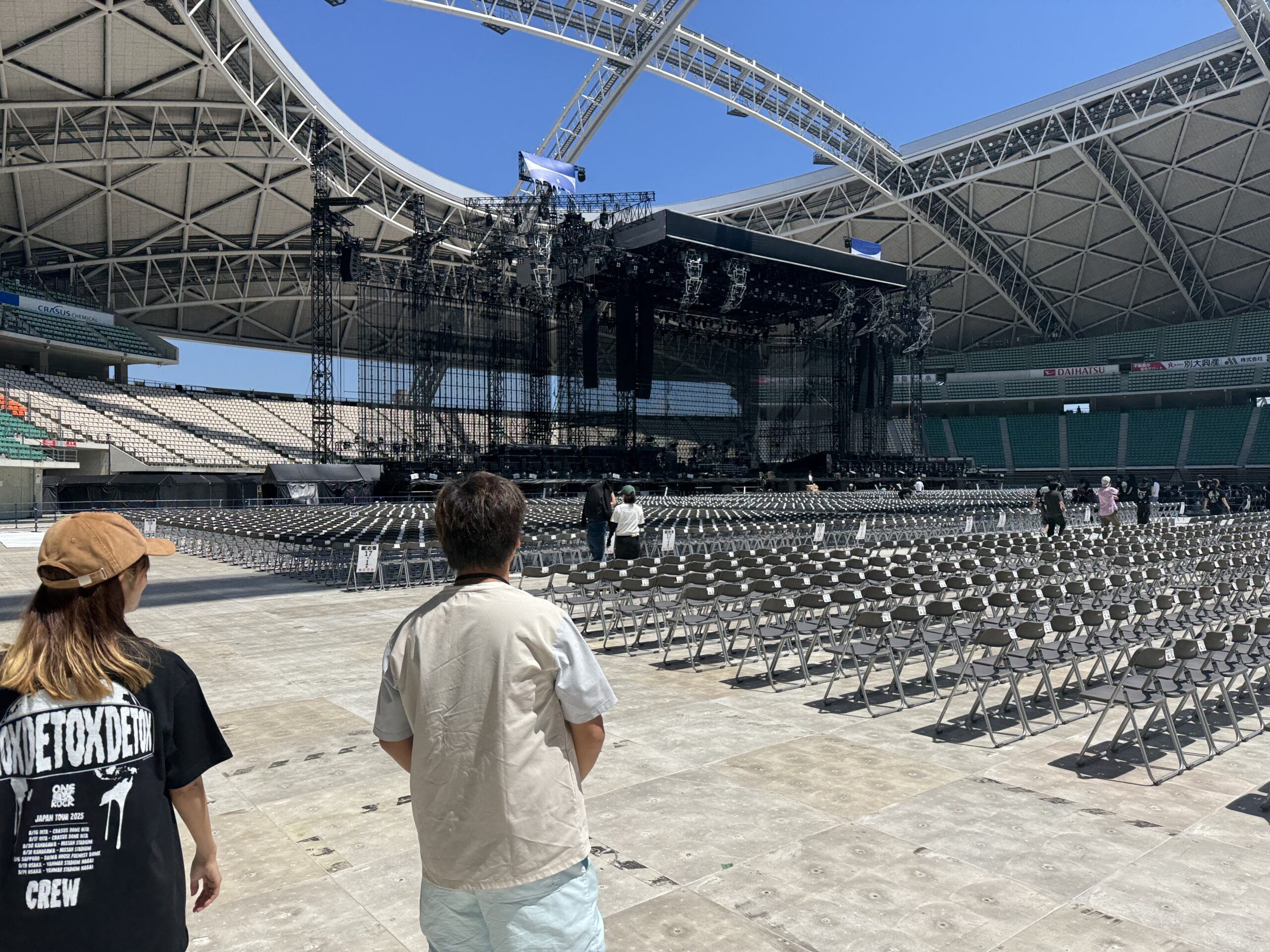 Stage - ONE OK ROCK